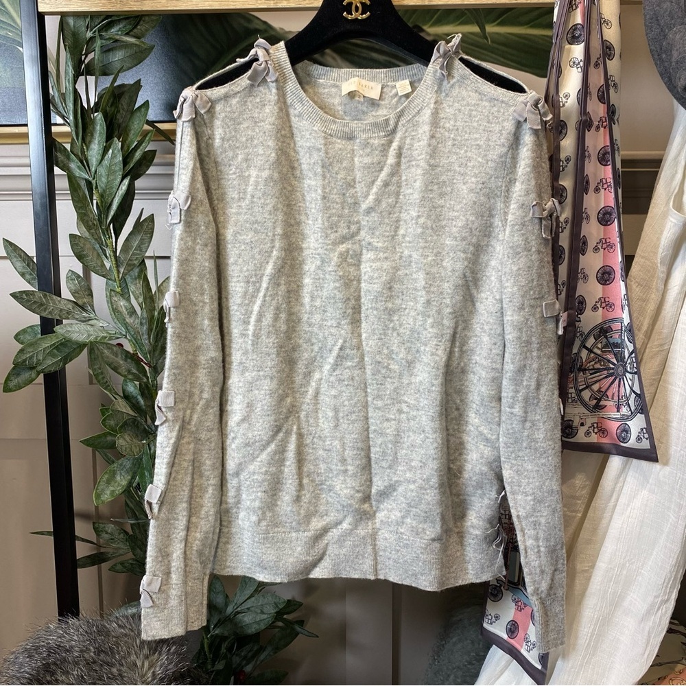 Ted Baker Danikaa Cut Out Bow Sleeve Knit Sweater - 47% Wool Size 2